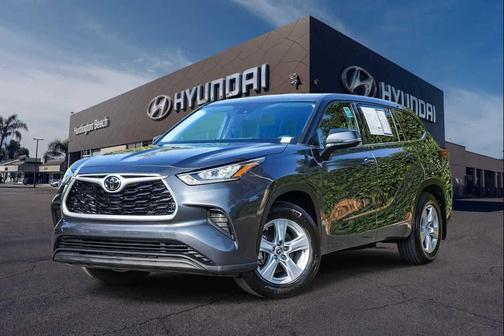 Magnetic Gray Metallic 2020 Toyota Highlander L