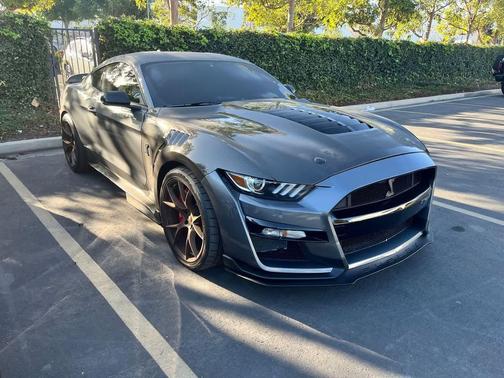 2021 Ford Shelby GT500 Base