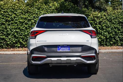 Snow White Pearl 2023 Kia Sportage Hybrid LX