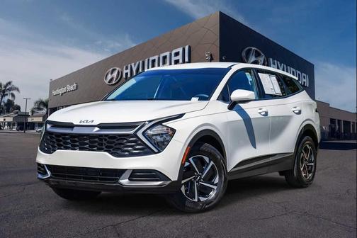 Snow White Pearl 2023 Kia Sportage Hybrid LX