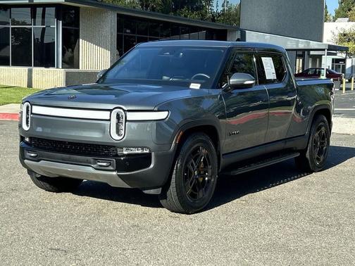 2022 Rivian R1T Adventure