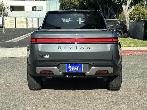 2022 Rivian R1T Adventure