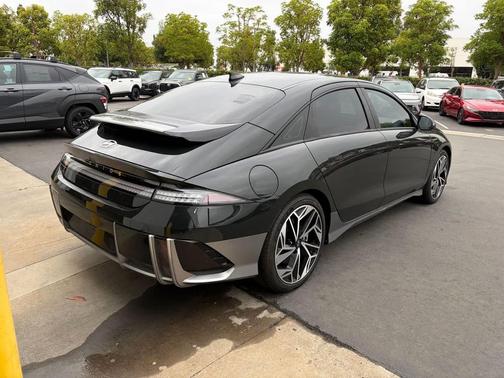 Digital Green 2023 Hyundai IONIQ 6 SEL
