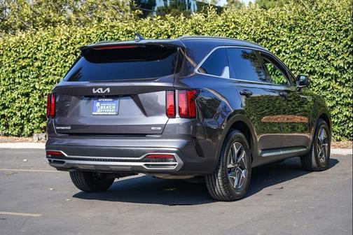 Platinum Graphite 2023 Kia Sorento Hybrid EX