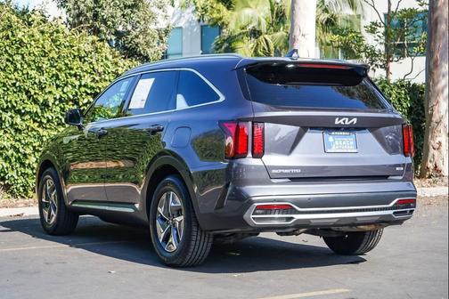 Platinum Graphite 2023 Kia Sorento Hybrid EX