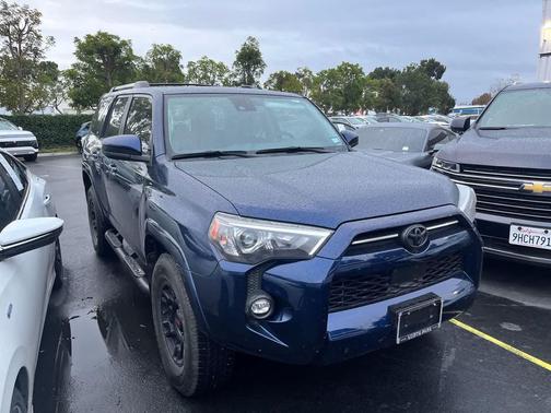 2022 Toyota 4Runner SR5
