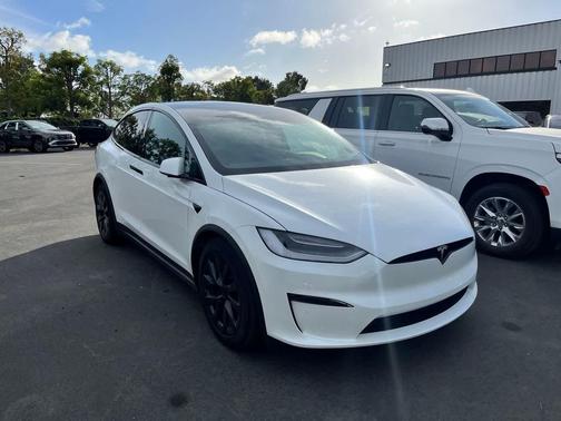 2022 Tesla Model X Dual Motor All-Wheel Drive