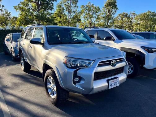 2022 Toyota 4Runner SR5