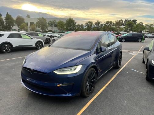 2022 Tesla Model X Plaid Tri Motor All-Wheel Drive