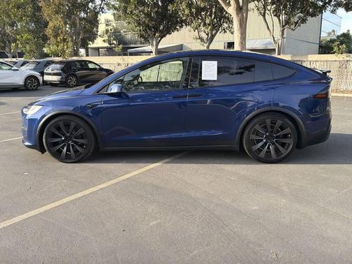 2022 Tesla Model X Plaid Tri Motor All-Wheel Drive