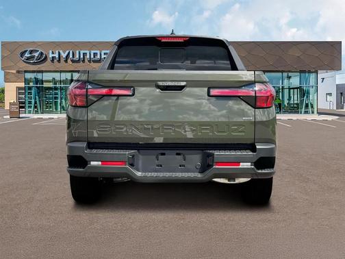 2025 Hyundai SANTA CRUZ SEL Activity