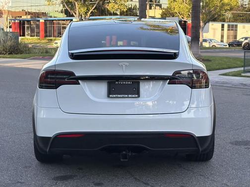 2022 Tesla Model X Plaid Tri Motor All-Wheel Drive