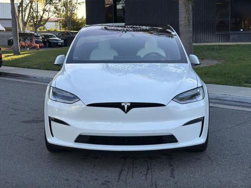 2022 Tesla Model X Plaid Tri Motor All-Wheel Drive
