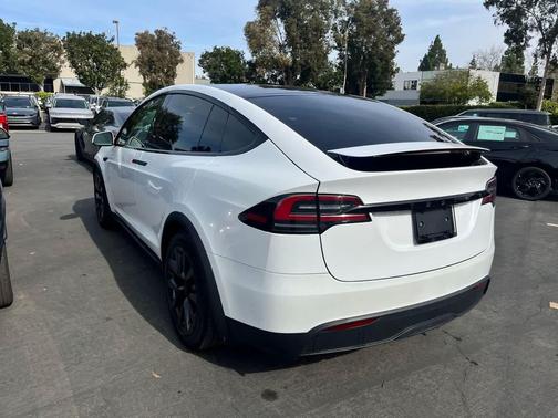 2023 Tesla Model X Standard Range