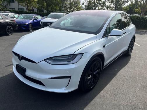 2023 Tesla Model X Standard Range