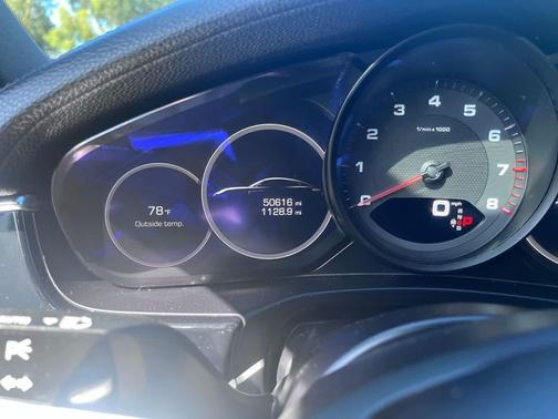 2021 Porsche Panamera 4