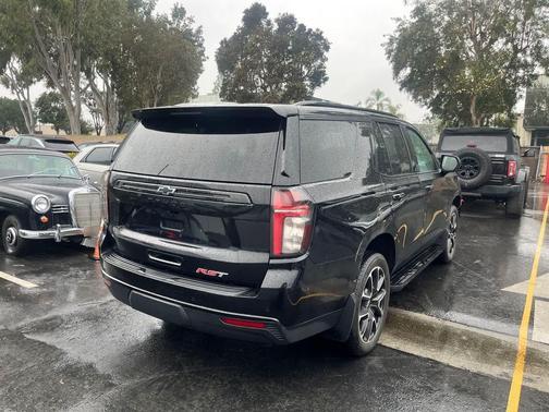 2023 Chevrolet Tahoe 4WD RST