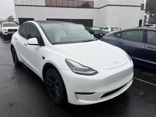 2021 Tesla Model Y Long Range Dual Motor All-Wheel Drive