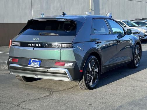 2025 Hyundai IONIQ 5 SE