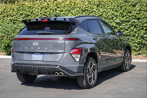 Ecotronic Gray Pearl 2024 Hyundai KONA N Line