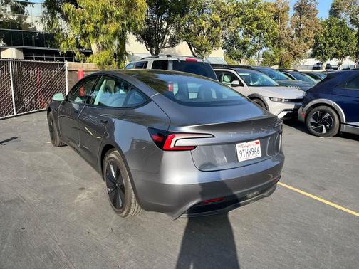 2025 Tesla Model 3 Long Range