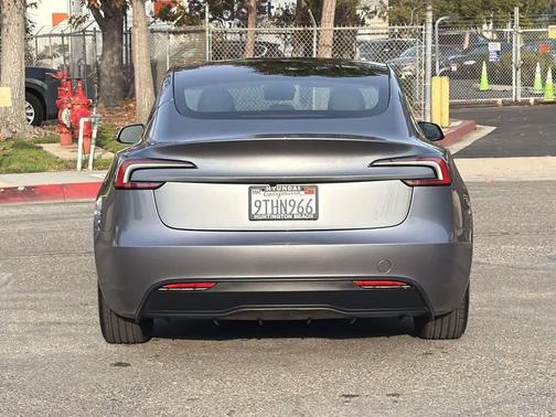 2025 Tesla Model 3 Long Range