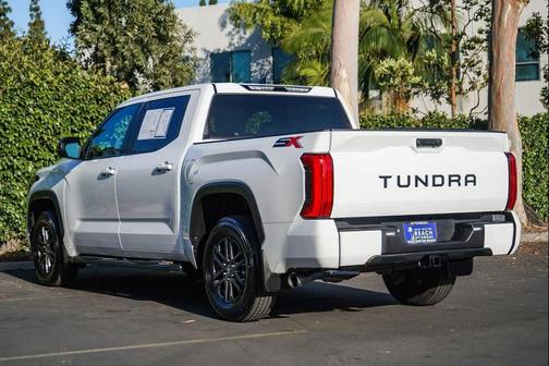 Ice Cap 2025 Toyota Tundra SR5