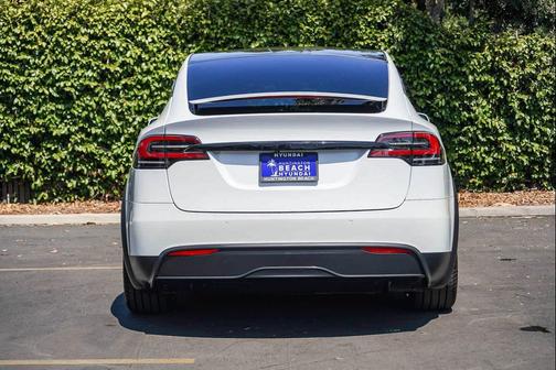 Deep Blue Metallic 2023 Tesla Model X
