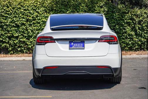 Deep Blue Metallic 2023 Tesla Model X