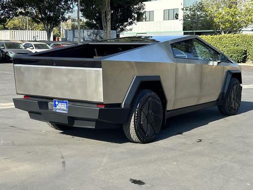 2024 Tesla Cybertruck All-Wheel Drive