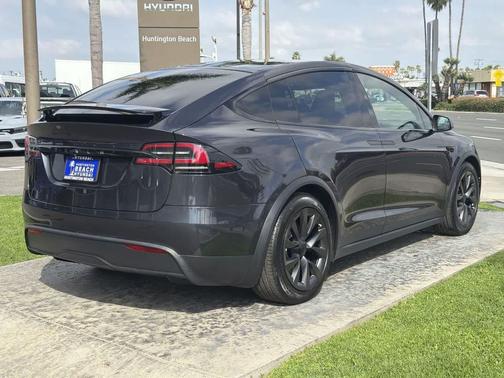 2024 Tesla Model X Long Range