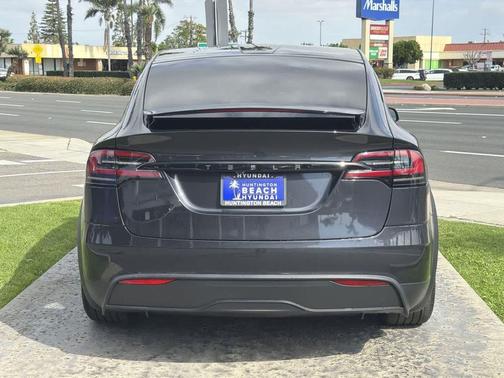 2024 Tesla Model X Long Range