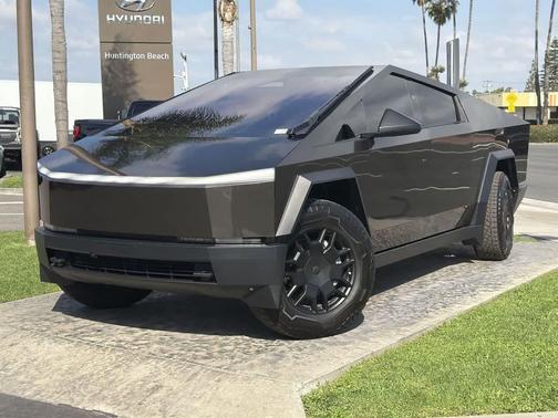 2024 Tesla Cybertruck All-Wheel Drive