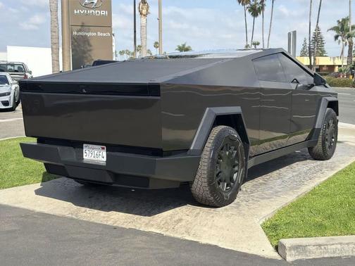 2024 Tesla Cybertruck All-Wheel Drive