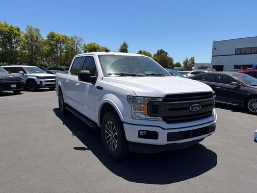 Oxford White 2020 Ford F-150 XLT