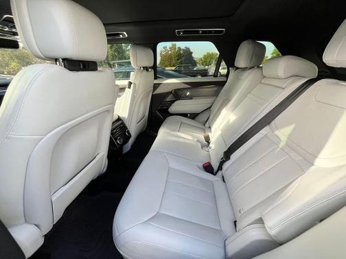 2023 Land Rover Range Rover Sport SE