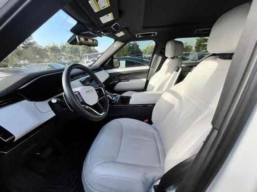 2023 Land Rover Range Rover Sport SE