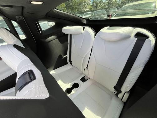 2022 Tesla Model X Dual Motor All-Wheel Drive