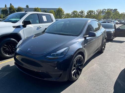 2024 Tesla Model Y Long Range Dual Motor All-Wheel Drive