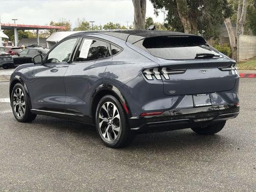 2021 Ford Mustang Mach-E Premium