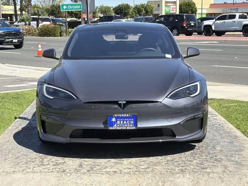 2023 Tesla Model S Plaid