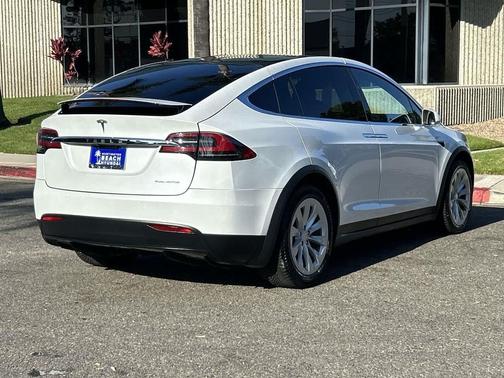 2020 Tesla Model X Long Range Dual Motor All-Wheel Drive