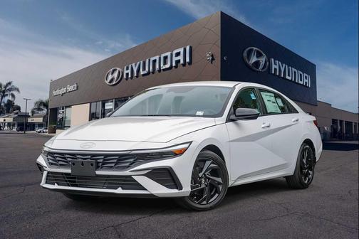 Serenity White Pearl 2026 Hyundai ELANTRA Sport