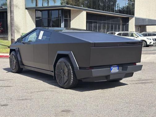 2024 Tesla Cybertruck All-Wheel Drive