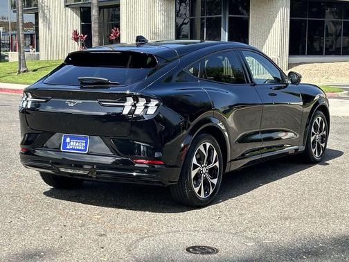 2021 Ford Mustang Mach-E Premium