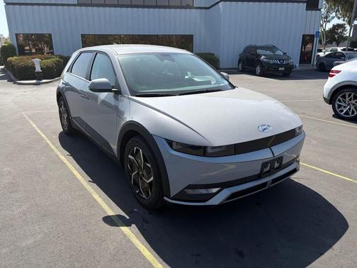 Cyber Gray 2024 Hyundai IONIQ 5 SE