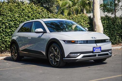 Cyber Gray 2024 Hyundai IONIQ 5 SE