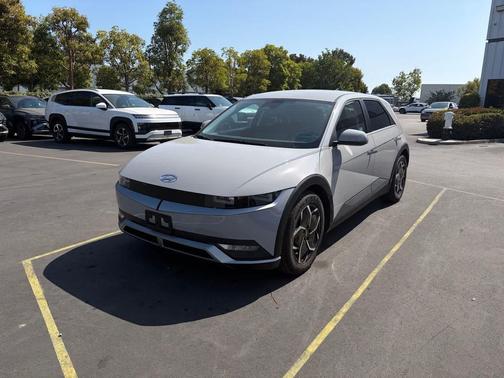 Cyber Gray 2024 Hyundai IONIQ 5 SE