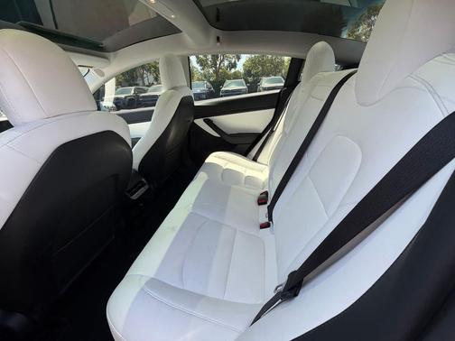 Solid Black 2021 Tesla Model 3 Standard Range Plus