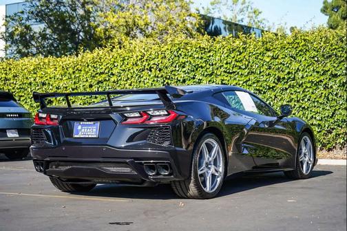 Black 2024 Chevrolet Corvette Stingray w/2LT